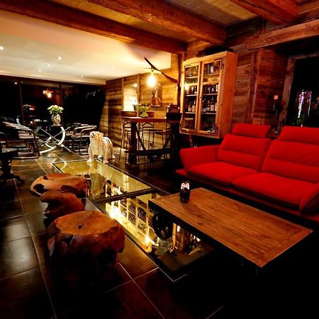 Chambres D'Hotes Le Repere Des Anges Et Spa Larnod Zewnętrze zdjęcie