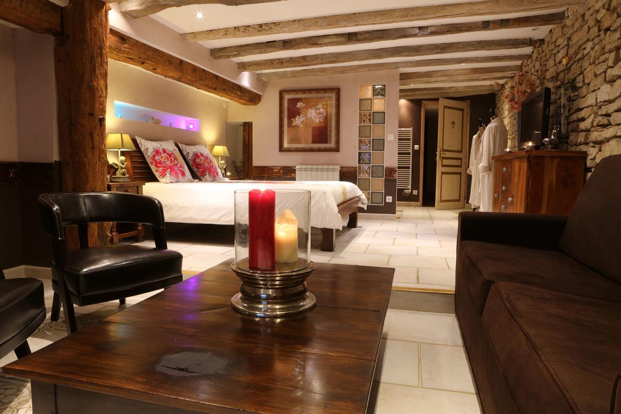 Chambres D'Hotes Le Repere Des Anges Et Spa Larnod Zewnętrze zdjęcie