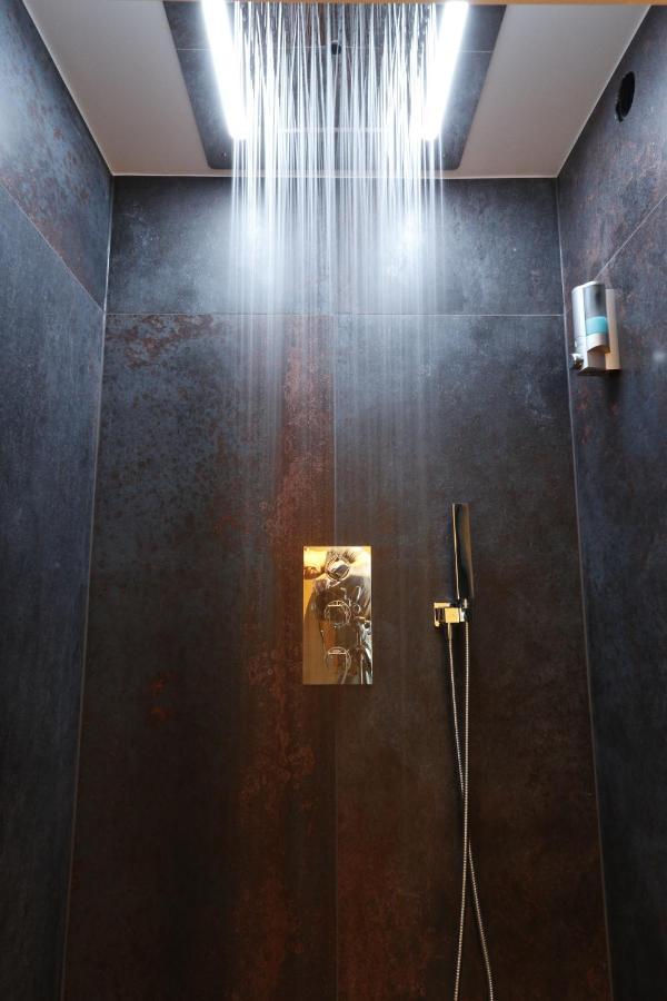 Chambres D'Hotes Le Repere Des Anges Et Spa Larnod Zewnętrze zdjęcie